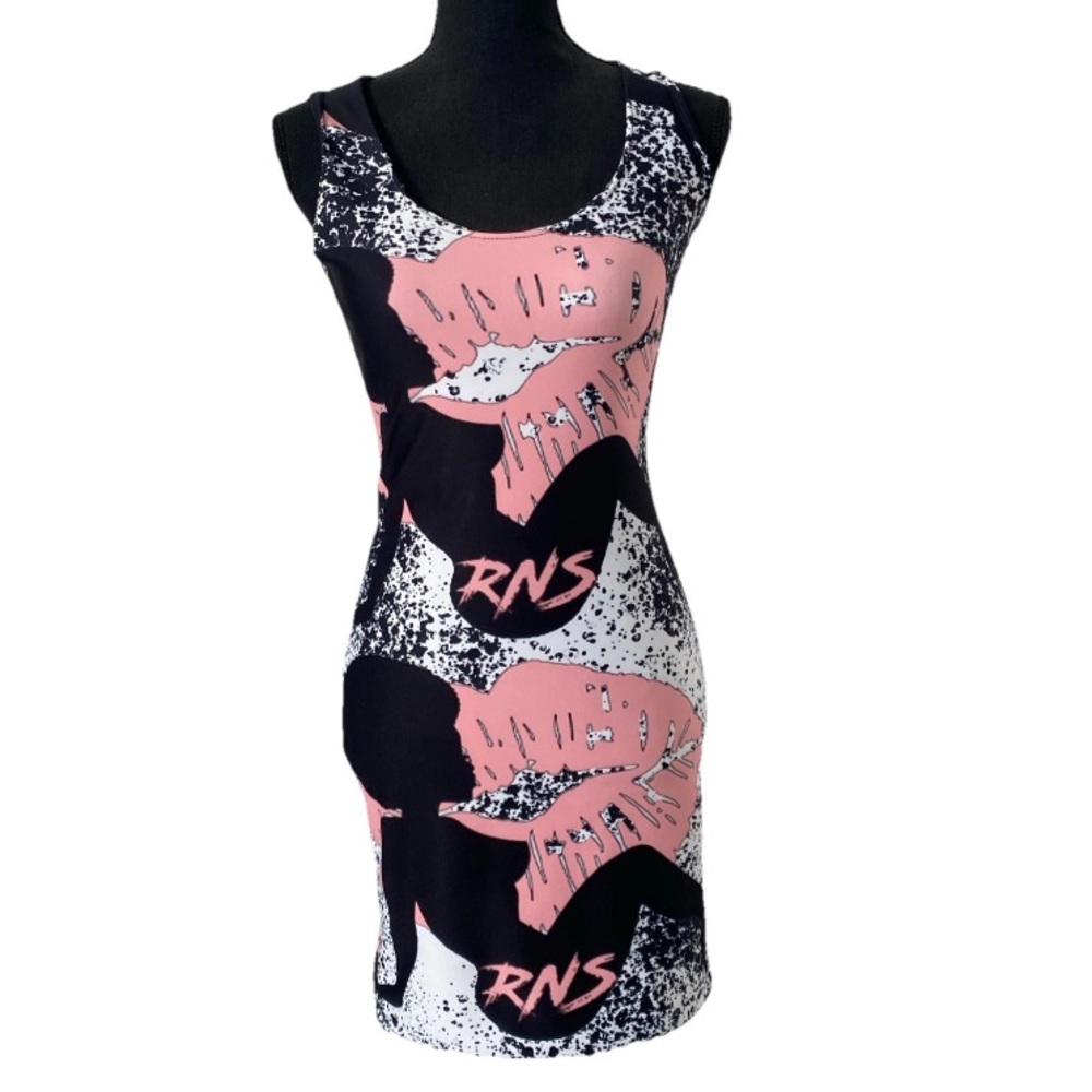 Women’s Sleeveless Graphic Print Stretchy Dress Small